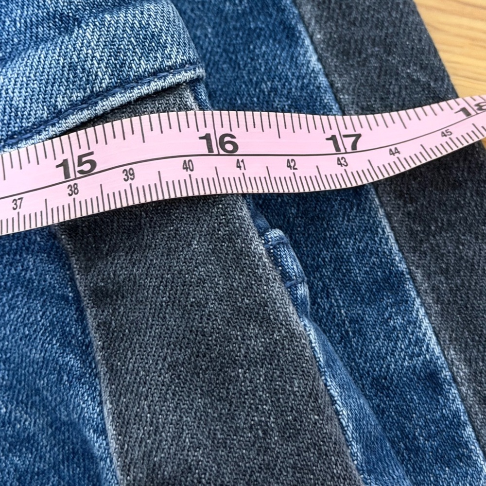 MOTHER The Half Pipe Flood Jeans in Black and Blue - Picture 10 of 12
